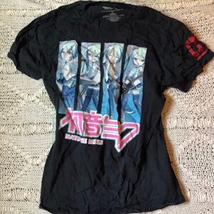 hatsune miku cute graphic black tee
